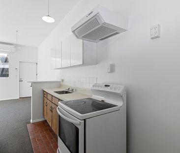 303/d Happy Valley Road, Owhiro Bay - Photo 6