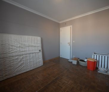 Ruim appartement met extra berging en staanplaats - Photo 2