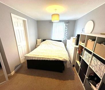 Birkdale Close, Swindon, SN25 - Photo 3