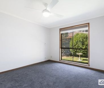 Neat & Low-Maintenance 2-Bedroom Unit in Quiet Court Location - Photo 2