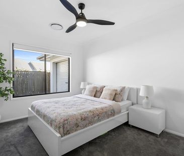 Executive Near New Home with Ducted Air Conditioning - Photo 5