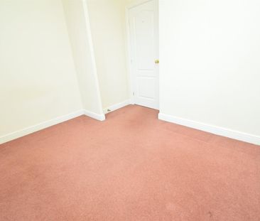 Windsor Close, Normanton - Photo 5