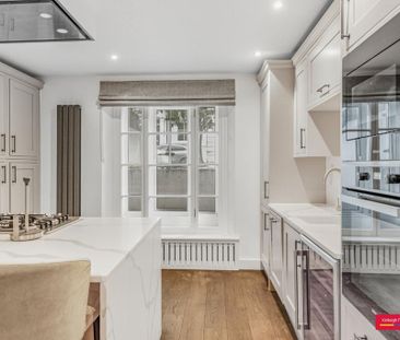 4 bedroom semi-detached house to rent - Photo 4