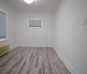 **SPACIOUS 3 BEDROOM MAIN UNIT IN ST. CATHARINES** - Photo 2