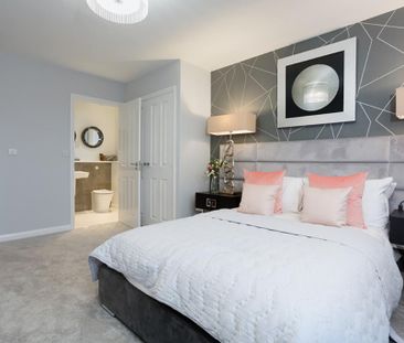 4 bedroom detached house to rent - Photo 2