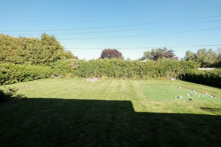 For Lease - 56 Parkway Crescent Unit# Lower Level, Clarington, Ontario - Photo 3