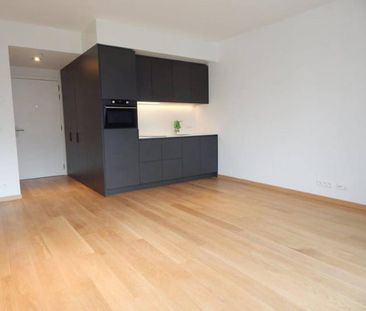 Appartement te huur - Foto 6