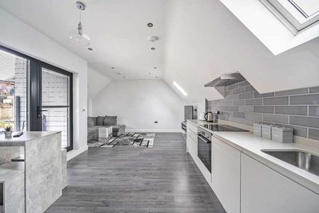 Elm Park, Stanmore, HA7 - Photo 2