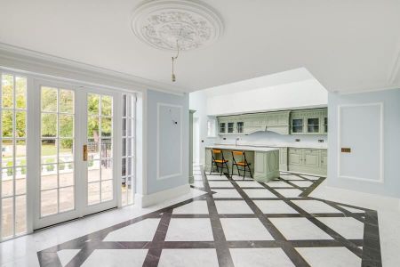 12 Bedroom Detached To Let - Photo 4