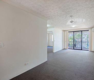 Bella Vista Resort. 2 Bedroom with extra large balcony. - Photo 5