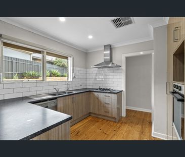 1 Beauvale Pl, Huntfield Heights, SA 5163 - Photo 6