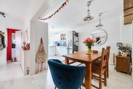 4 bedroom detached house to rent - Photo 5