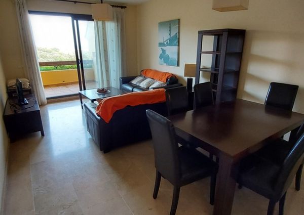 2 Bedroom Apartment For Rent in Manilva