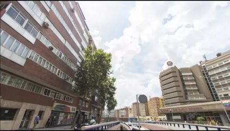 Avenida de América, Madrid, Community of Madrid 28028 - Photo 3