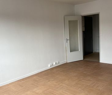 Appartement idéalement situé près des écoles, crèches et des transp... - Photo 2