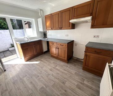 2 bedroom terraced bungalow to rent - Photo 6