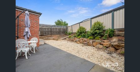 77 Halletts Way, Bacchus Marsh, Vic 3340 - Photo 3