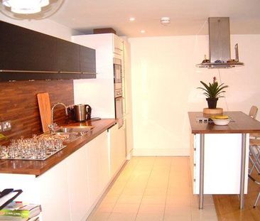 2 bedroom apartment to rent - Photo 5