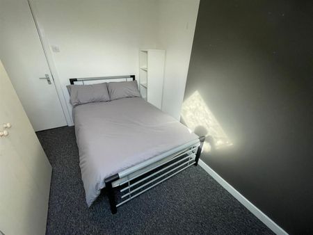 Headingley Mount, Headingley, LS6 3EW, Leeds - Photo 5