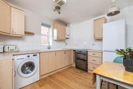 1 bedroom maisonette to rent - Photo 5