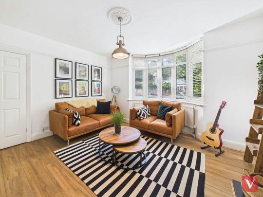 5 bedroom house to rent - Photo 1