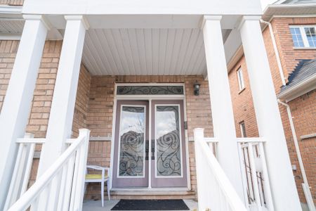 For Lease - 80 Summitgreen Crescent, Brampton, Ontario - Photo 3