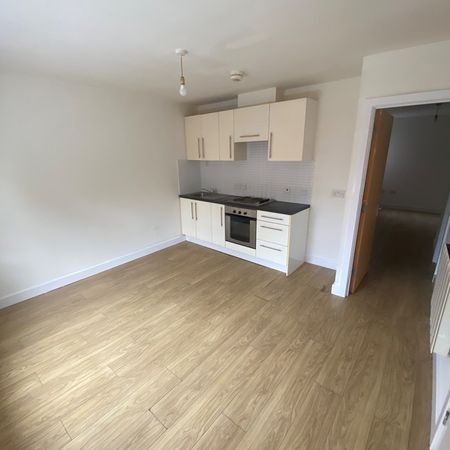 1 Bed Flat, West Street, LE1 - Photo 3