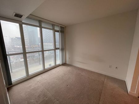 For Lease - 15 Iceboat Terrace Unit# 1516, Toronto, Ontario - Photo 2