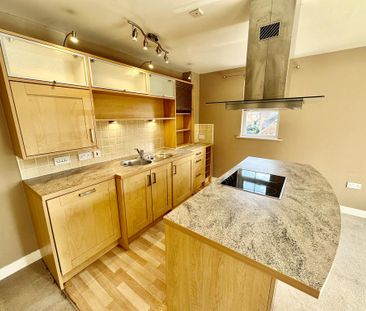 2 bedroom flat to rent - Photo 6