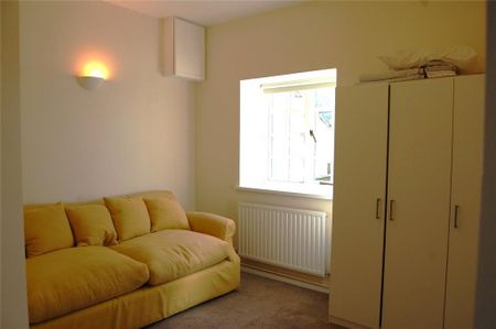 3 bedroom barn conversion to rent - Photo 5