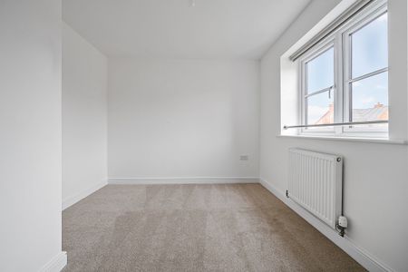 Upton Lawn Grove, Northampton - Photo 4