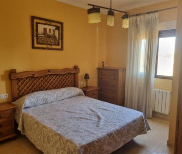 Piso de alquiler en Calle la Legua, 7d, Norte - Photo 4