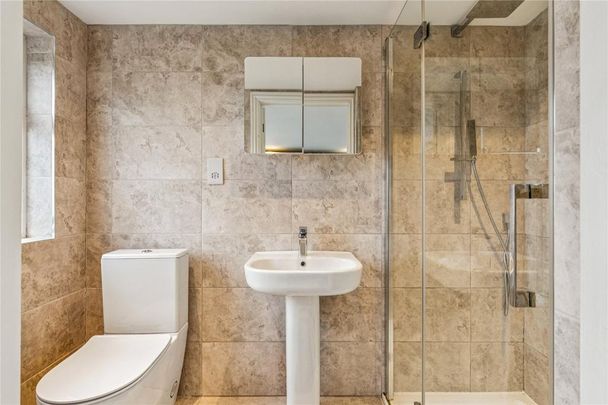 5 bedroom semi-detached house to rent - Photo 1