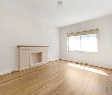 LOCATION, CONVENIENCE AND LIFESTYLE - Photo 1