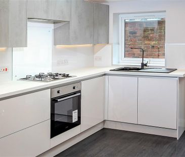 5 bedroom terraced house to rent - Photo 6