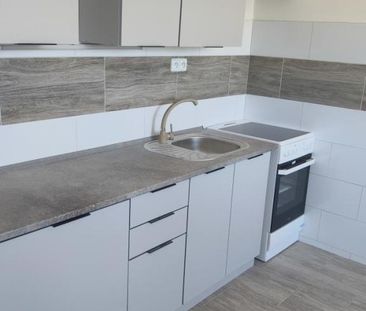 Pronájem bytu 3+1 80 m2 - Fotografie 2