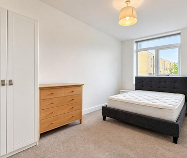 2 bedroom flat to rent - Photo 6