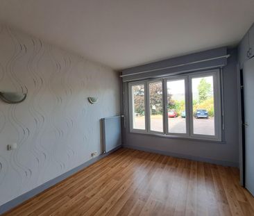 Location Appartement 3 pièces 71m² CHAMBRAY LES TOURS 37170 - Photo 2