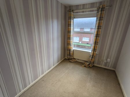 18 Glenallen Street, Belfast, BT5 4HT - Photo 4