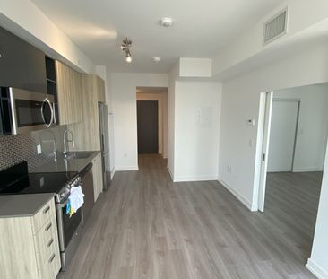 For Lease - 10 De Boers Drive Unit# 512, Toronto, Ontario - Photo 2