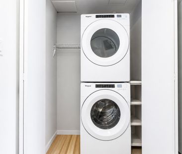 1900 Rue Suzanne Coallier, Montréal (Saint-Laurent), QC H4M - Photo 4