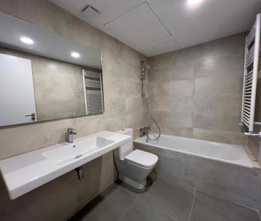 Ático de alquiler en Montilivi - Photo 6