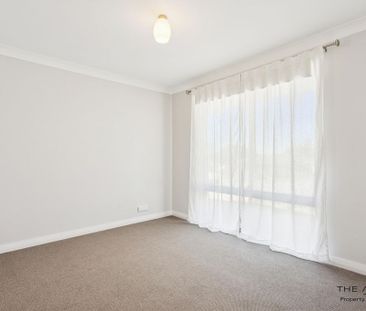 Freshly Renovated Home in a Peaceful Bushland Setting - Photo 6