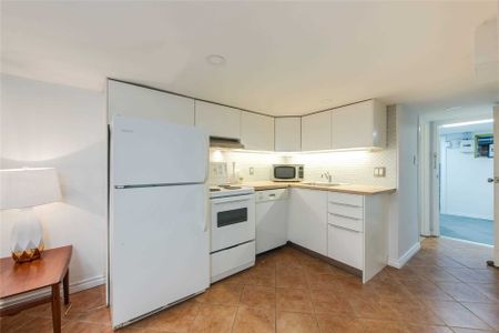 For Lease - 13 Winnifred Avenue Unit# Lower, Toronto, Ontario - Photo 5