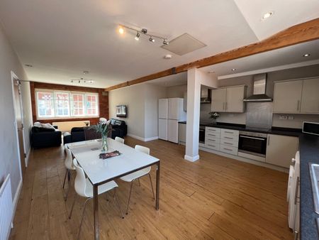 Room in a Shared Flat, Bells Square, S1 - Photo 2