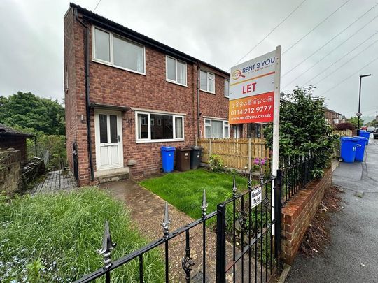 3 bedroom house to rent - Photo 1