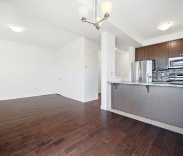 For Lease - 235 Westbank Trail, Hamilton, Ontario - Photo 2