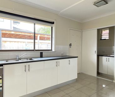 1/28 Baird Street, Mulgrave, Vic 3170 - Photo 6