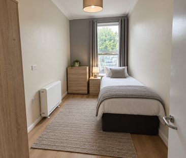 1 Bed Flat, Mansfield Road, NG5 - Photo 1