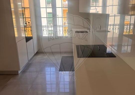 Apartamento T3 em Lisboa